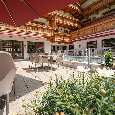 Schoepf - Mountain Hideaway Otel 3*