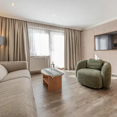 Schoepf - Mountain Hideaway Hotel 3*