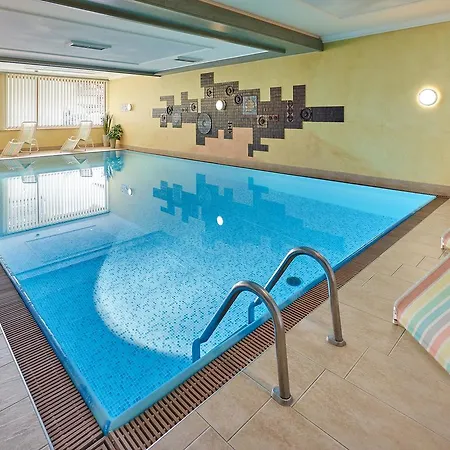 Hotel Schoepf 3*