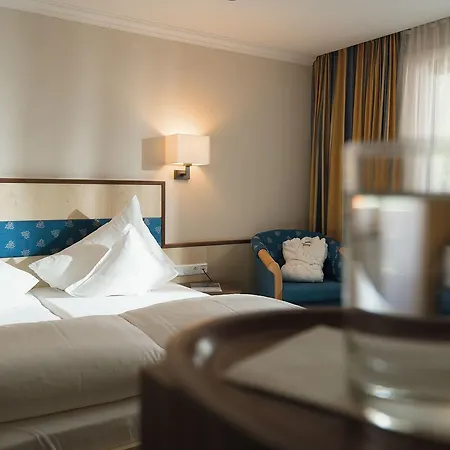Hotel Schoepf 3*