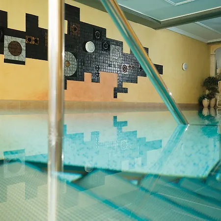 Hotel Schoepf 3*