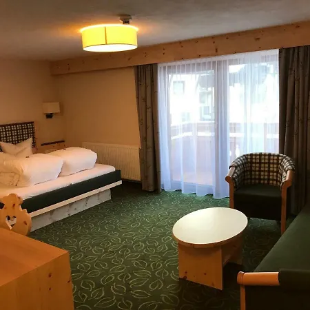Hotel Schoepf 3*